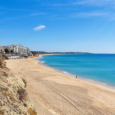 T2 Rosa Dos Ventos, A/C & Terrace - Casas & Papeis Lejlighed Armação de Pêra Eksteriør billede