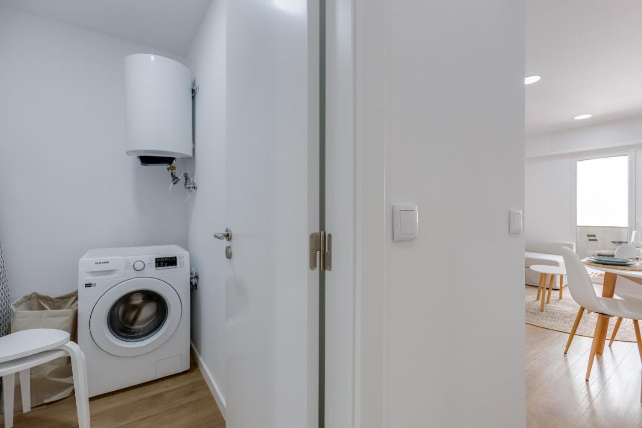 T2 Rosa Dos Ventos, A/C & Terrace - Casas & Papeis Lejlighed Armação de Pêra Eksteriør billede